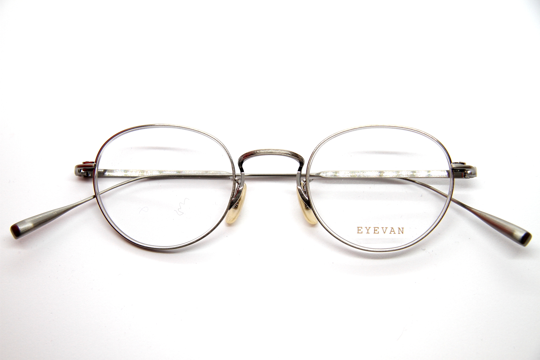 eyevan atlas 44