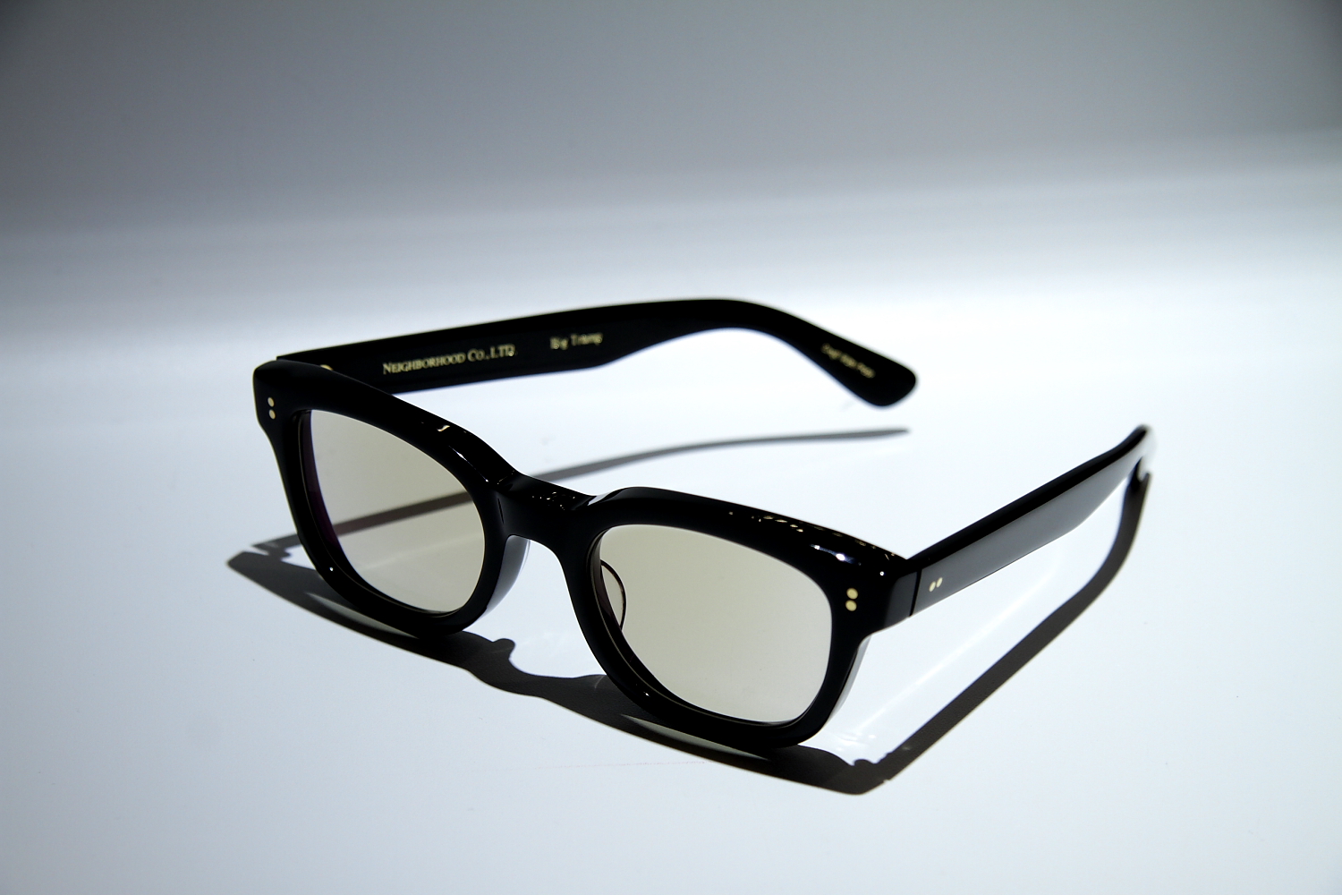 EFFECTOR × NEIGHBORHOOD BIG TRAMP